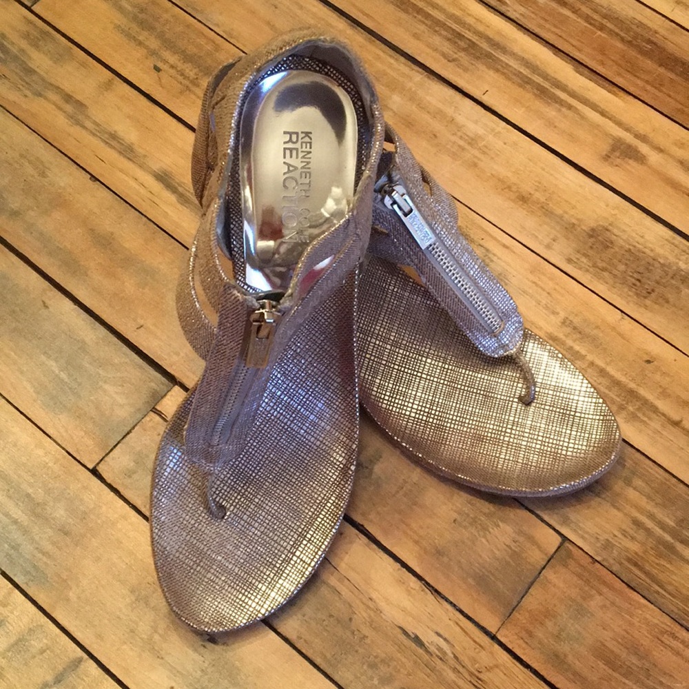 Kenneth Cole Reaction Sandals